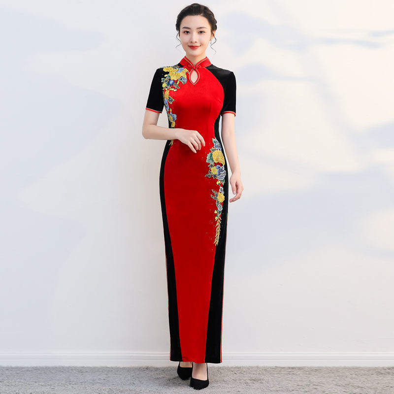 Ao Dai Vietnam Dress - المرأة فيتنام آو داي شيونغسام زهرة