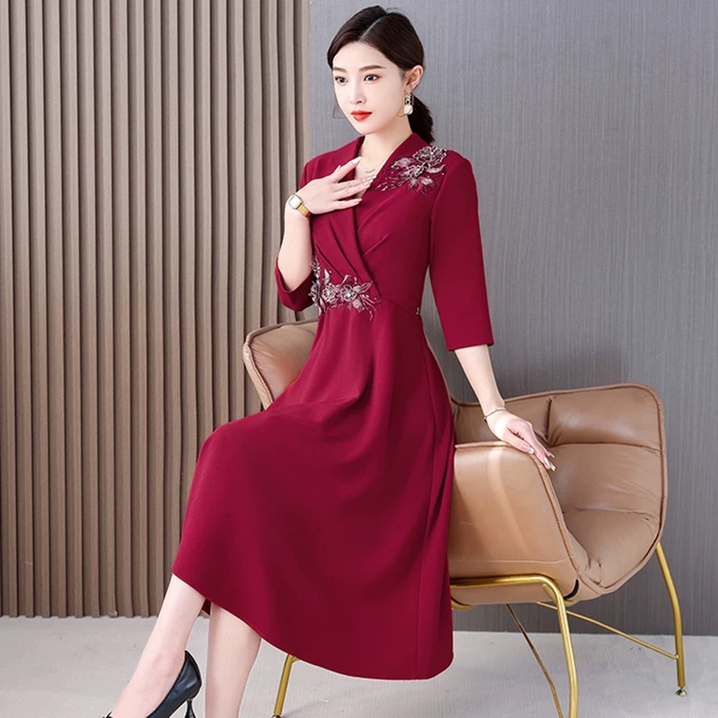 المرأة Aodai فيتنام شيونغسام ا - مراجعة Ao Dai Vietnam Dress وسعره