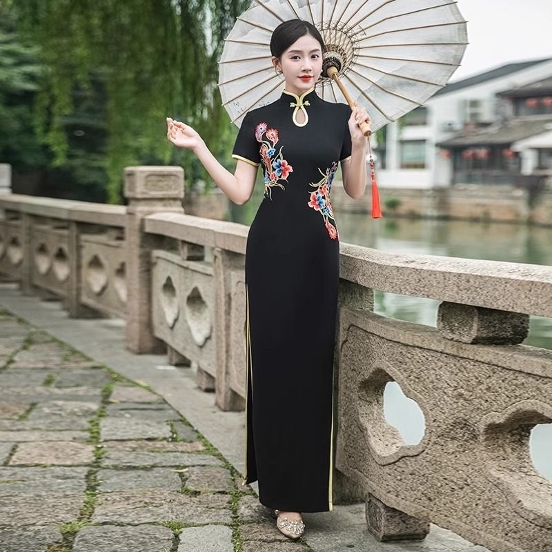 المرأة التقليدية فيتنام Aodai  - مراجعة Ao Dai Vietnam Dress وسعره
