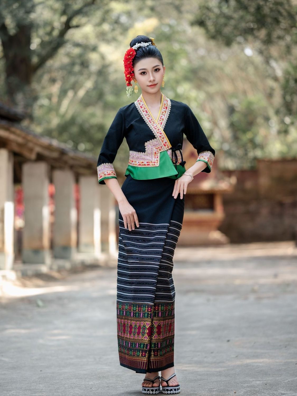 2 قطعة تايلاند ميانمار النساء  - مراجعة Ethnic Clothing & Online Fashion Store Khaadi Pk وسعره